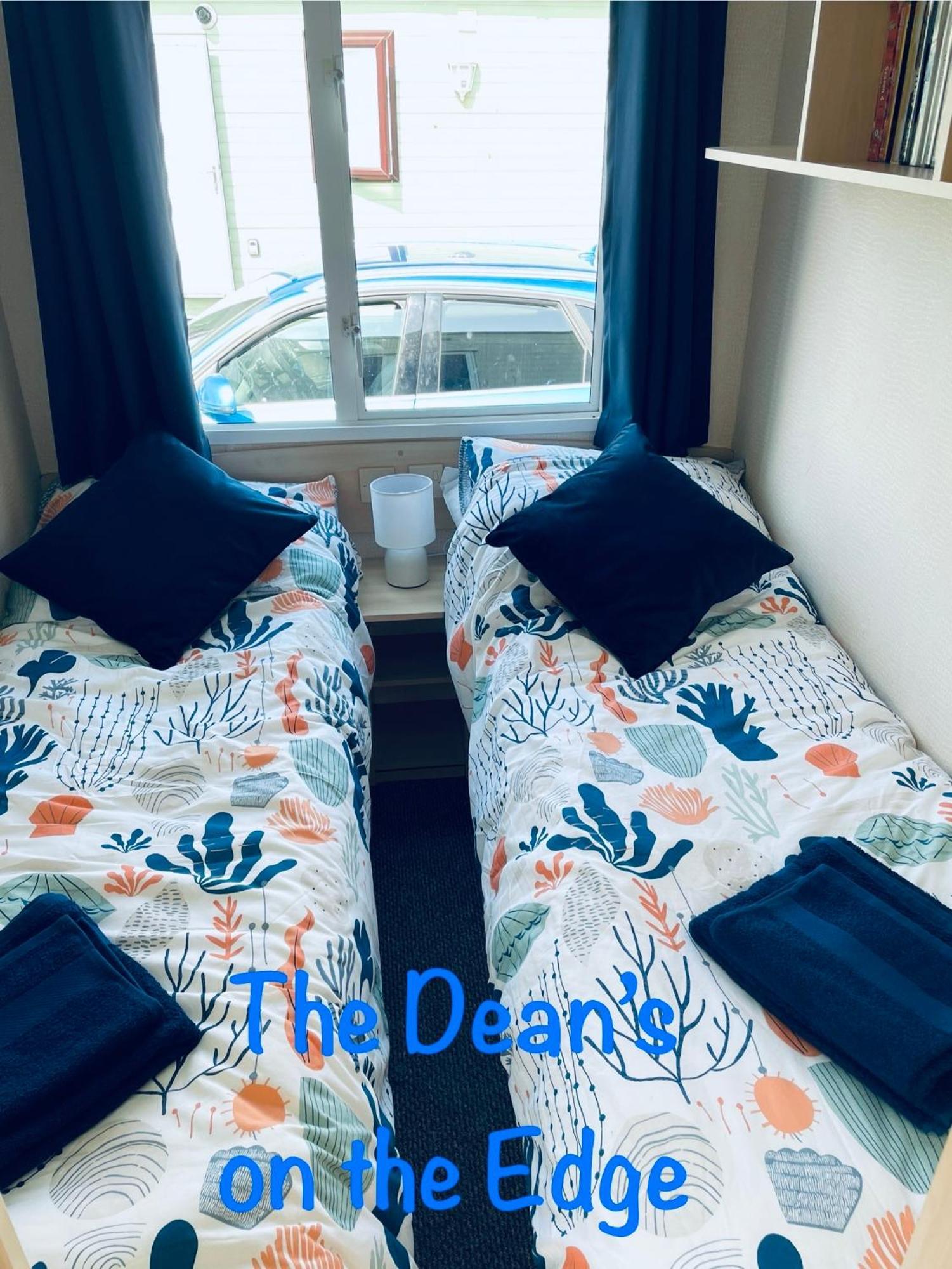 The Dean's On The Edge Campsite